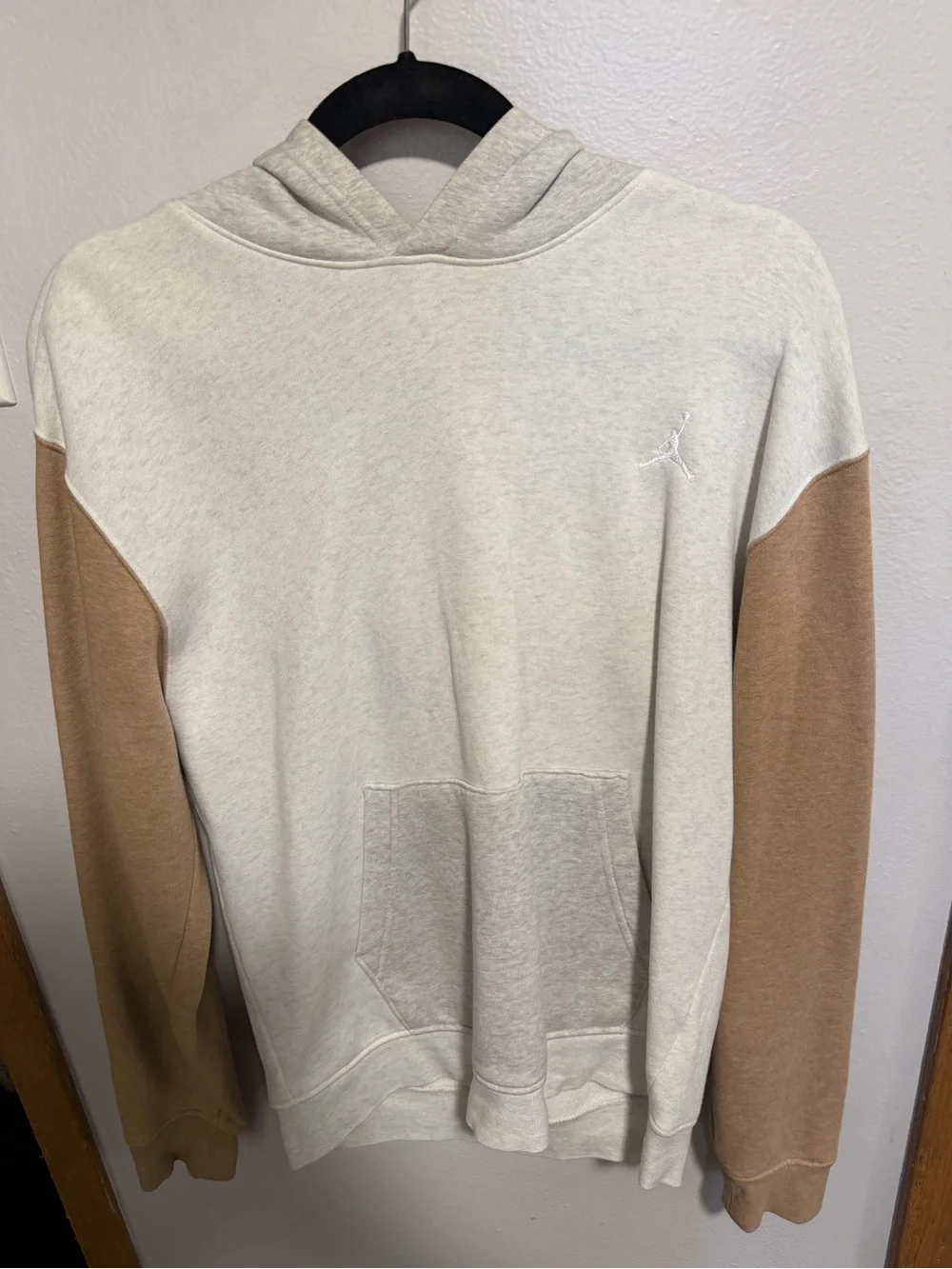 Jordan Two-Tone Hooded Sweatshirt in Cream and Brown